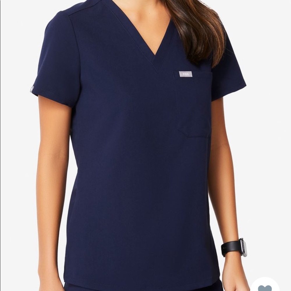 Figs Navy Catarina top